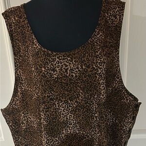 Jane Ashley Plus size woman  Brown Leopard Print sleeveless maxi dress. Size 2X.
